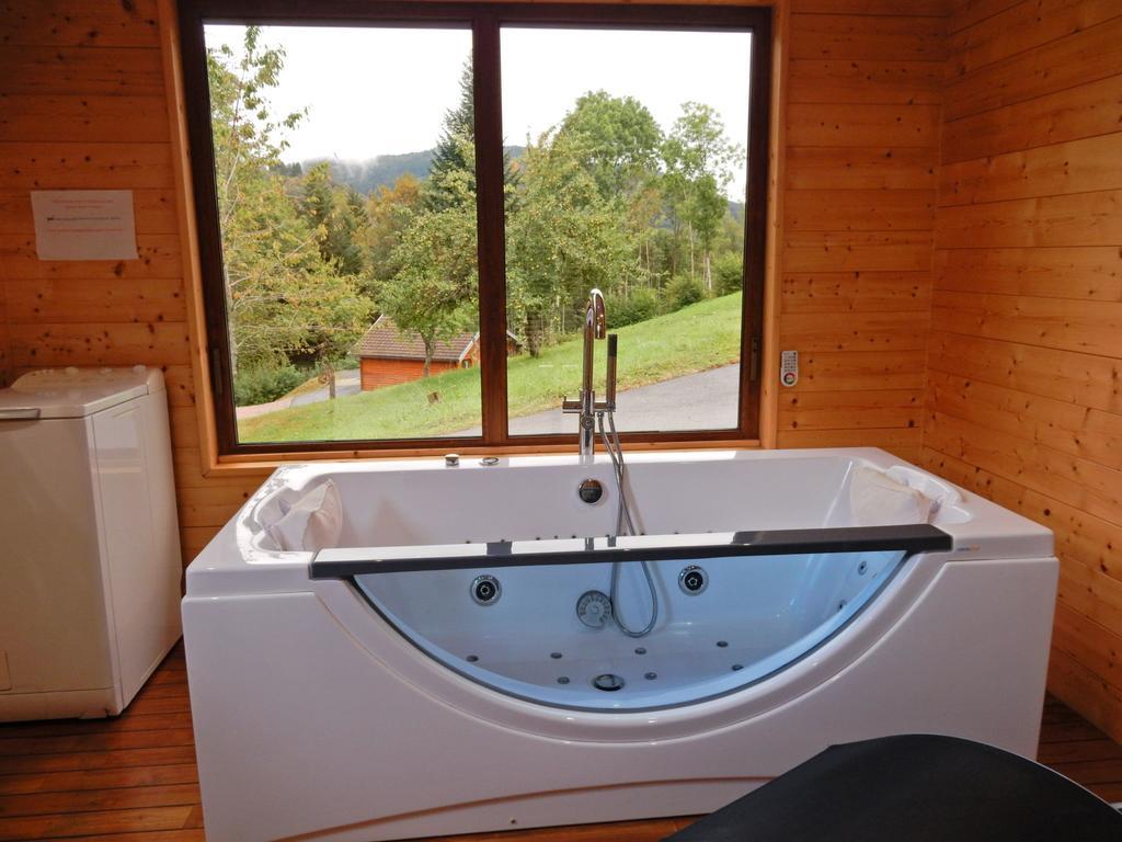 Charming Chalet In Ventron With Terrace المظهر الخارجي الصورة